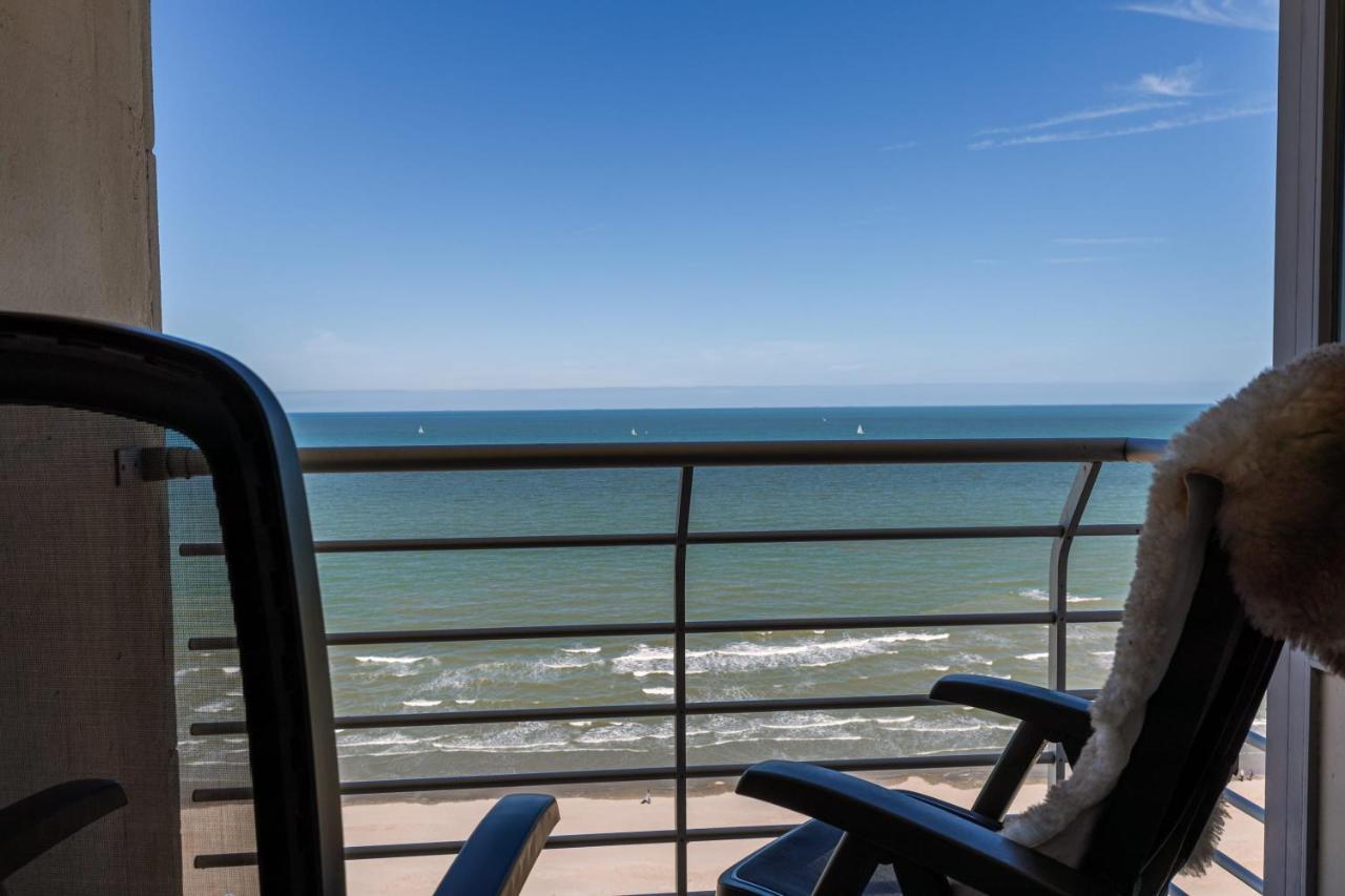 Excellent Southern Furnished Apartment With Beautiful Sea View Nieuwpoort Eksteriør bilde