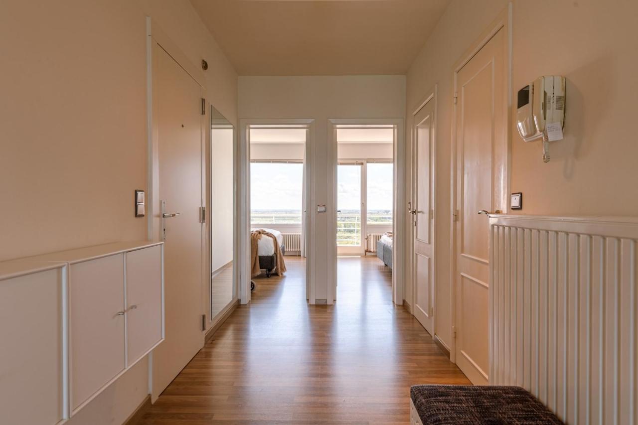 Excellent Southern Furnished Apartment With Beautiful Sea View Nieuwpoort Eksteriør bilde